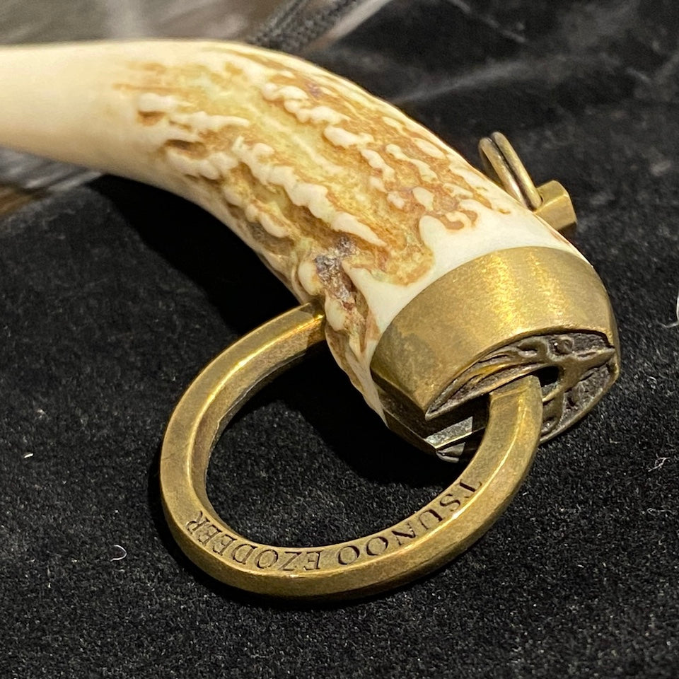 根付け　人物　　材質日本ホンシュウ鹿角　N20 鹿角キーホルダー – atelier NIKAP